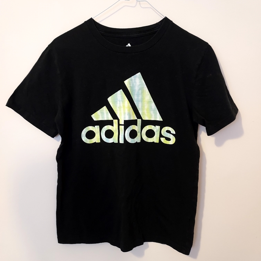 Adidas Black logo t-shirt 14/16 large youth Sporty Athletic
